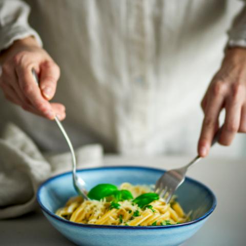 Sandrine Assiette Creuse, Bleu, Grès