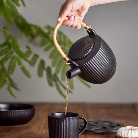 Neri Tasse, Noir, Grès