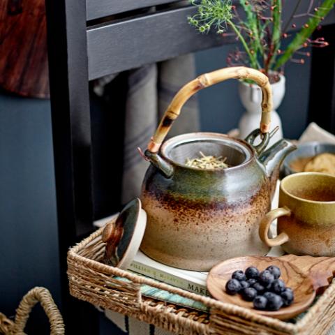 Lecia Plateau de service, Nature, Jute