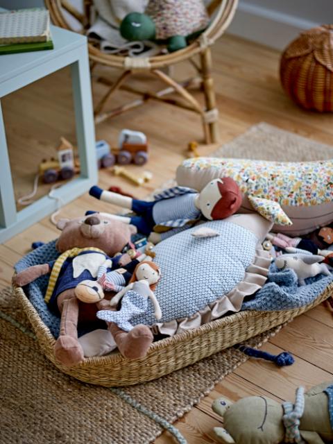 Coty Pull Along Toy, Grey, Beech