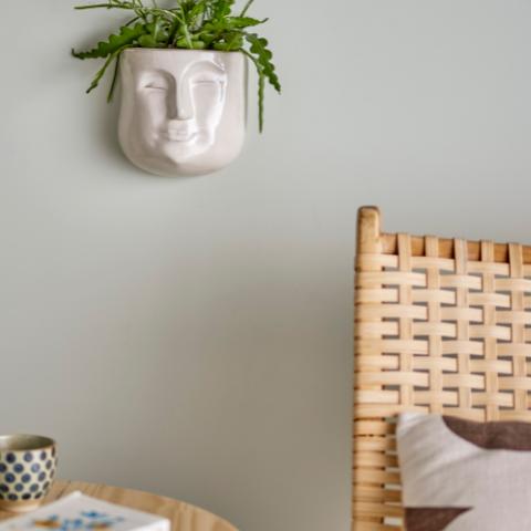 Ignacia Wall Flowerpot, White, Stoneware