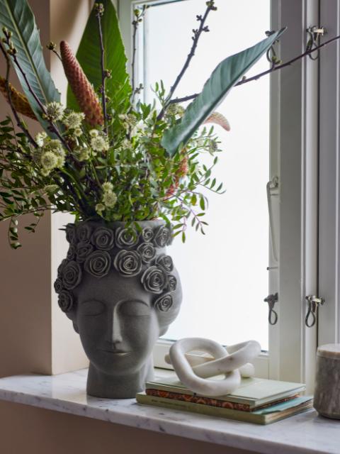 Akira Vase, Grey, Stoneware