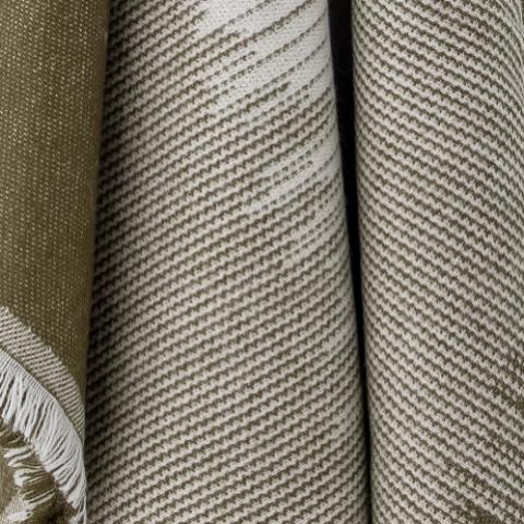 Lucienne Decke, Grün, Acryl