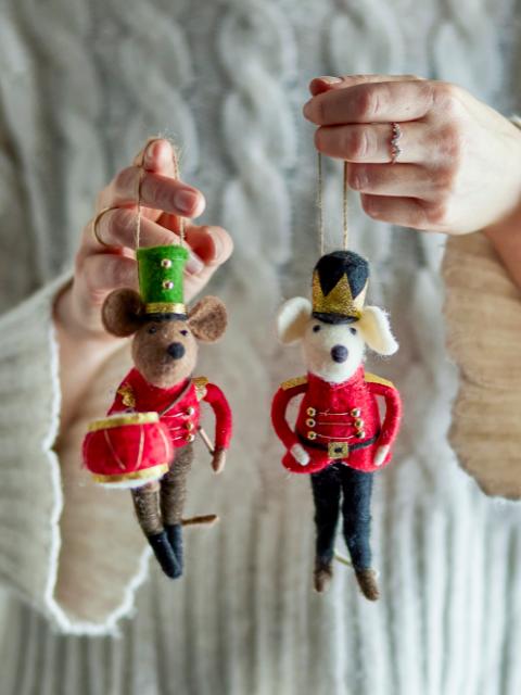 Peo Bibelot, Rouge, Laine