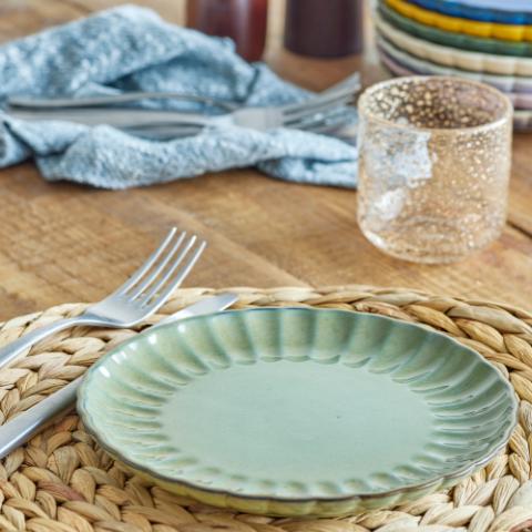 Latina Plate, Green, Stoneware