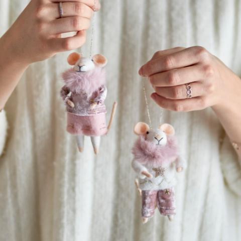 Peo Bibelot, Rose, Laine