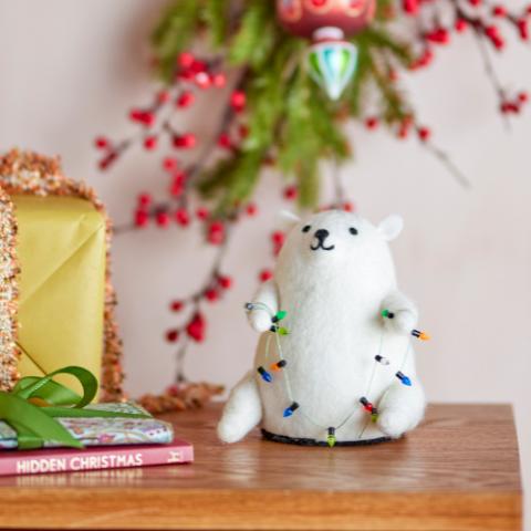 Wally Deco w/Light, White, Wool