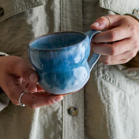 Nara Tasse, Blau, Steingut