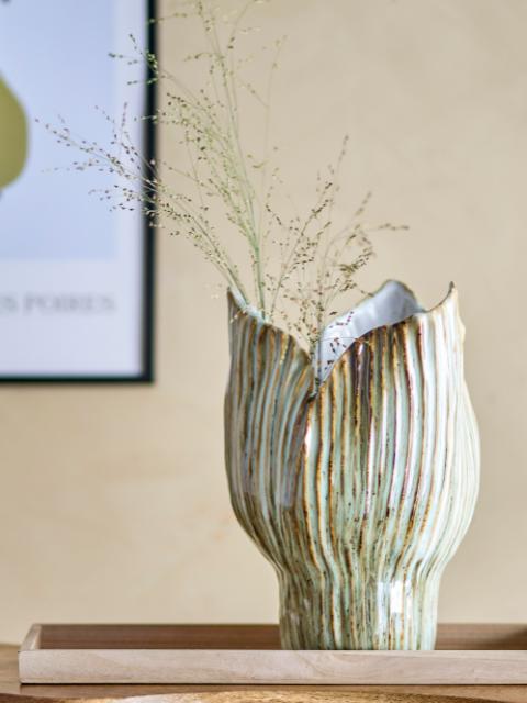 Mahira Vase, Green, Stoneware