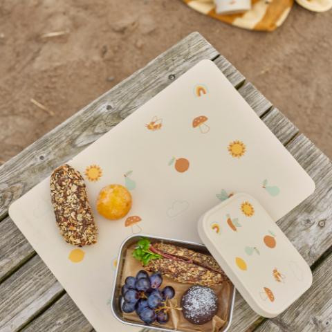 Agnes Dækkeserviet, Natur, Silikone