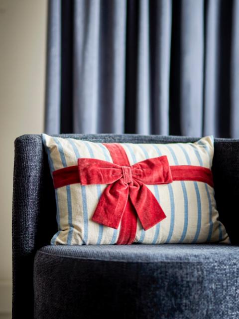 Bowie Cushion, Blue, Cotton OEKO-TEX®