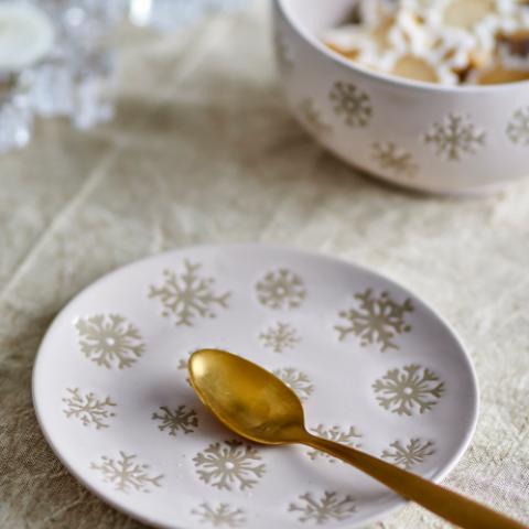 Snowie Plate, Nature, Stoneware