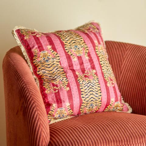 Poirino Cushion, Pink, Cotton