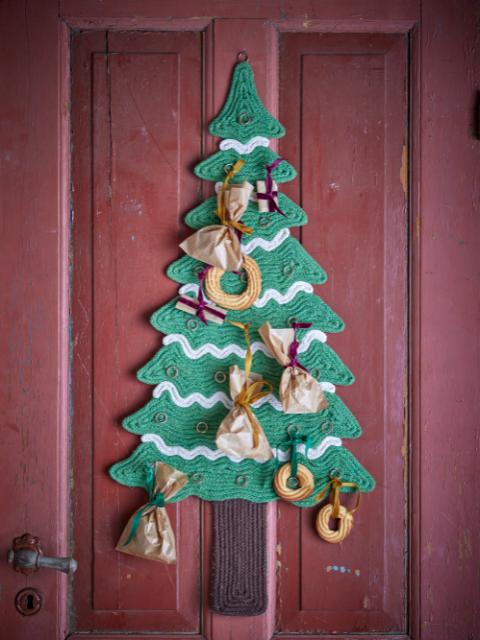 Douglas Calendar, Green, Cotton