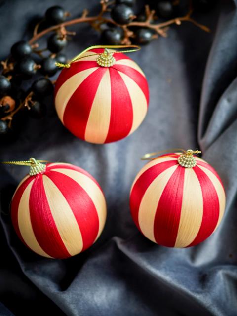 Wynn Ornament, Red, Polyester