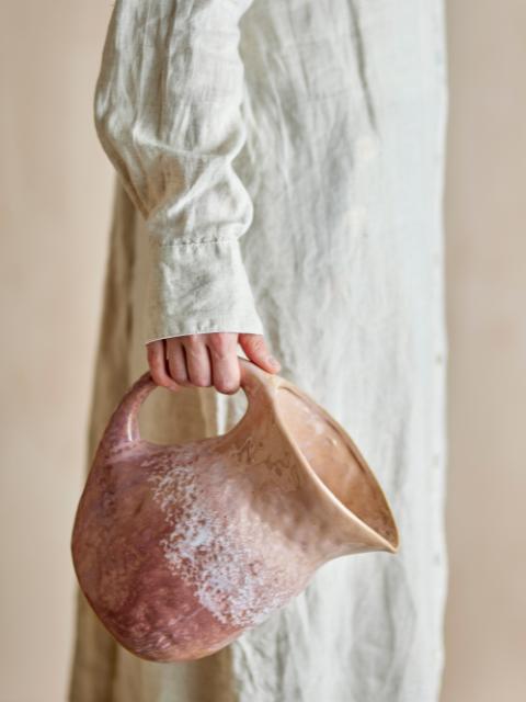 Darlene Kande, Rosa, Stentøj