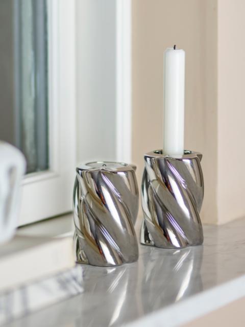 Silvia Kerzenhalter, Silber, Steingut