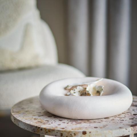 Audra Bol, Blanc, Grès