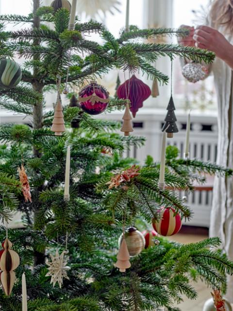 Jayli Ornament, Green, Schima