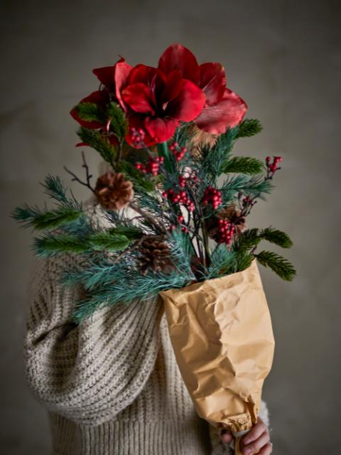 Rubia Bouquet, Red, Artificial Flowers